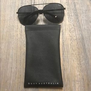 Quay Vivienne Sunglasses